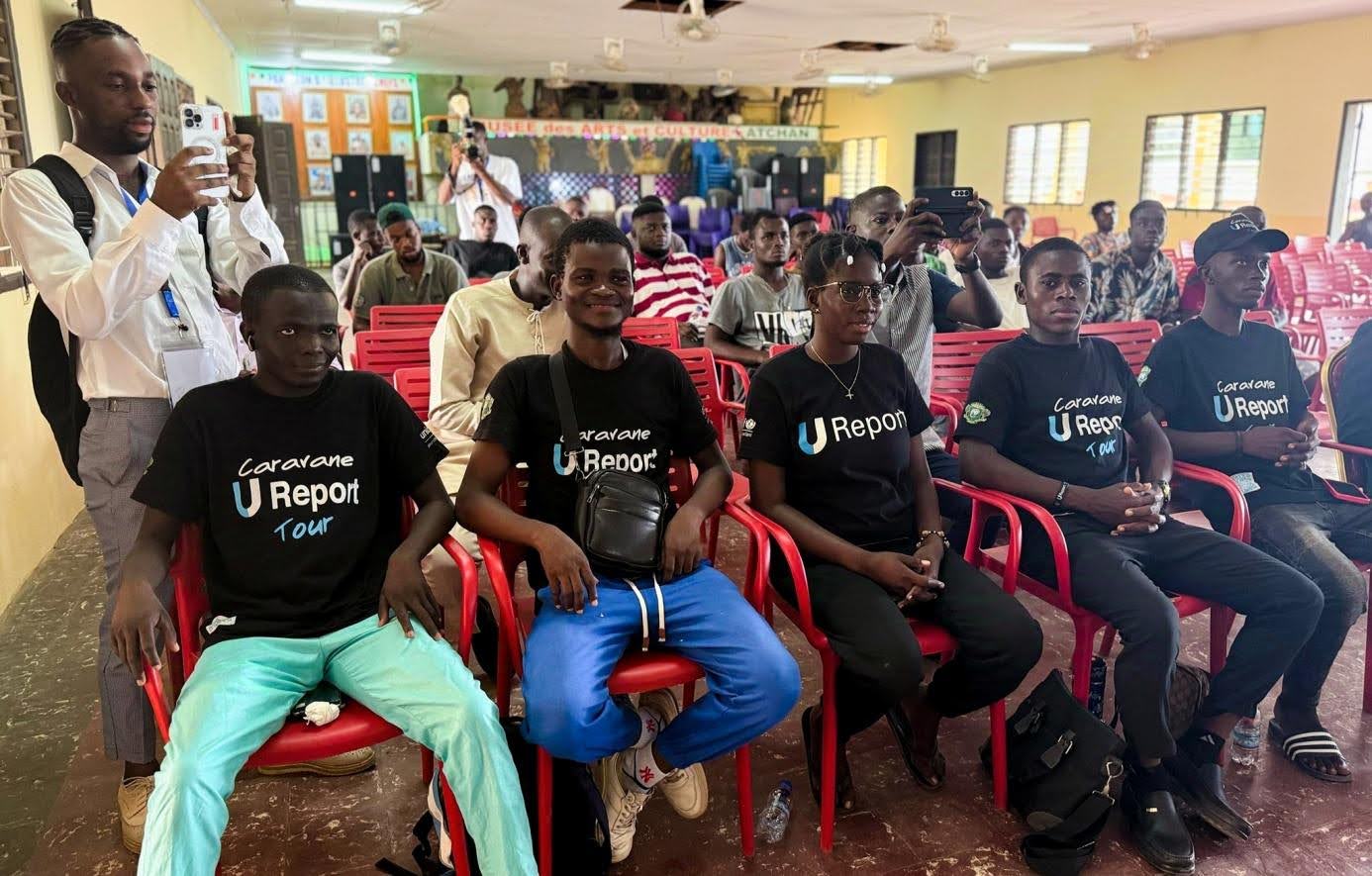 Photo de salle, présentation des avantages de la CMU à l'Union des jeunes d'Abobo-doumé
